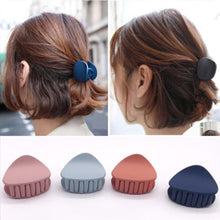 Load image into Gallery viewer, 1PC 2020 Korean Fashion Design Women Hair Claw Solid Color Hair Crab Retro Square Scrub Hair Clips Small Size